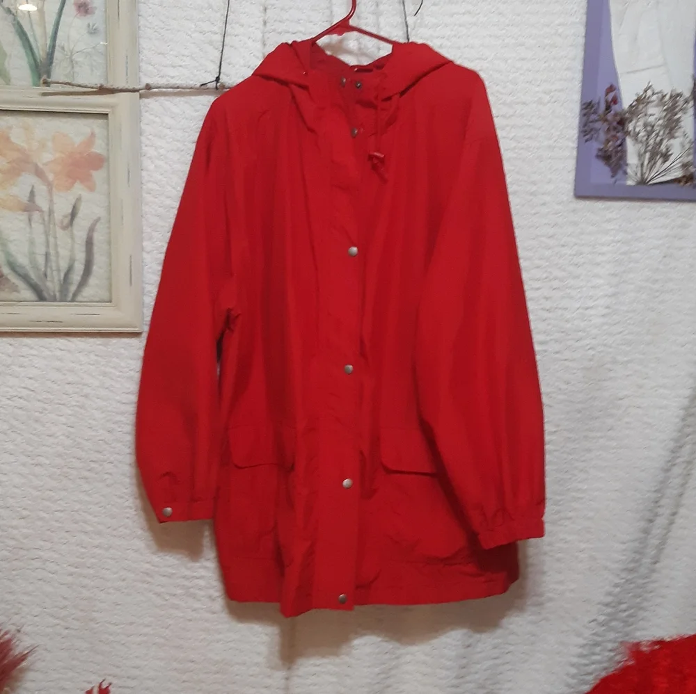 Cherokee mens red